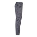 Pantalón multibolsillos elástico y ajustado
