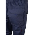 Pantalón multibolsillos elástico y ajustado