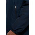 Parka con capucha y tejido hidrófugo