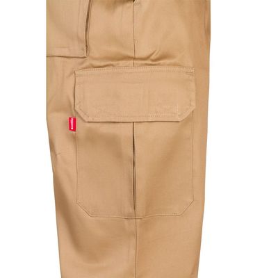 Pantalón multibolsillos con cintura elástica