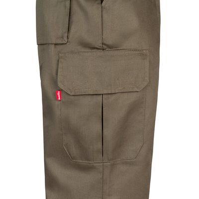 Pantalón multibolsillos con cintura elástica