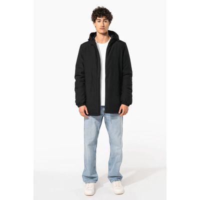 Parka con capucha y tejido hidrófugo