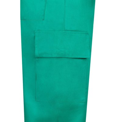 Pantalón multibolsillos de sarga