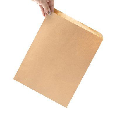 Sobre de papel reciclado mediano