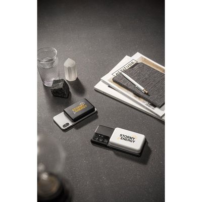 Power bank 10.000 mAh magnética con carga rápida