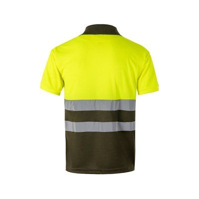 Polo con bandas reflectantes