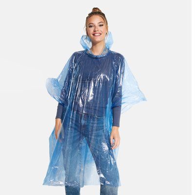 Poncho para lluvia con capucha