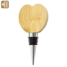 Producto Tapón y abrebotellas imantado corazón de bambú y metal