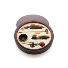 Producto Set vino 5 piezas con acabado en madera natural