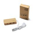 Puerto con dos salidas USB y una Tipo C