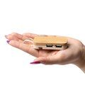 Puerto USB y Tipo C y conector plegable