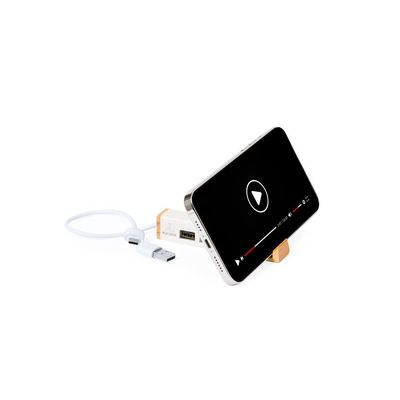Puerto USB con soporte para smartphone
