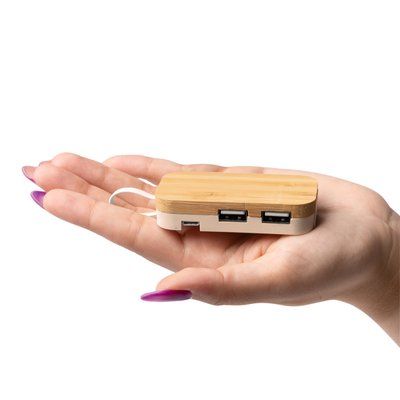 Puerto USB y Tipo C y conector plegable
