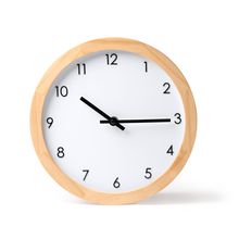 Reloj de pared vintage de bambú Crudo