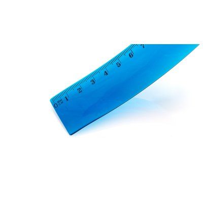 Regla flexible de 30 cm.