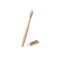 Set dental con cepillo de dientes y pasta