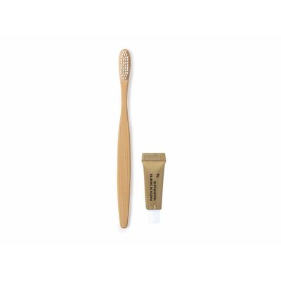 Set dental con cepillo de dientes y pasta Natu