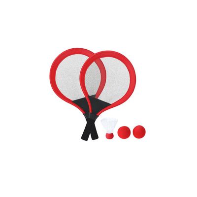 Set de juegos con raquetas pelotas y pluma