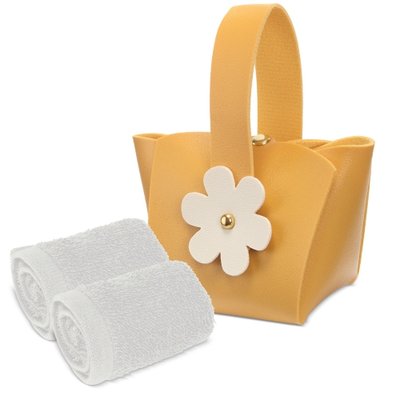 Set de 5 bolsitos con toalla