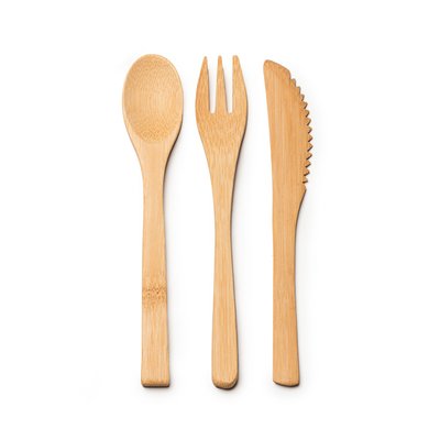 Set de cubiertos de bambú con funda