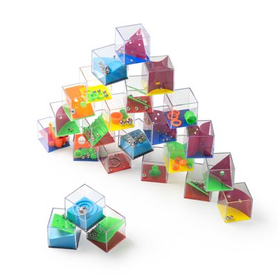 Set de juegos de habilidad con 24 items