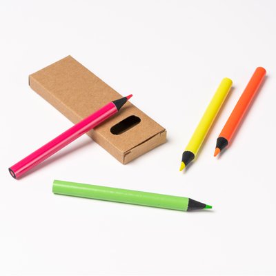 Set de lápices flúor con madera negra