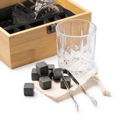 Set de whisky con vasos y cubitos