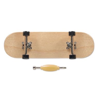 Skate de Dedos en Arce con Destornillador