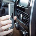 Soporte de Móvil para Coche con Imán