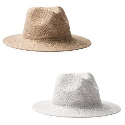 Sombrero de ala plana