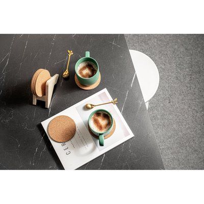 Soporte con posavasos de corcho