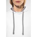 Sudadera de chica con capucha contrastada