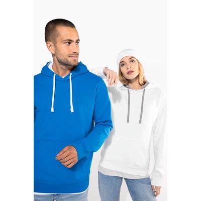 Sudadera de chica con capucha contrastada