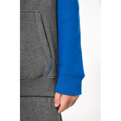 Sudadera infantil bicolor con capucha y bolsillos