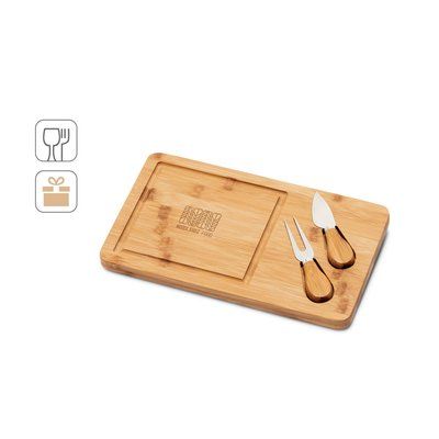 Tabla para quesos de bambú con utensilios