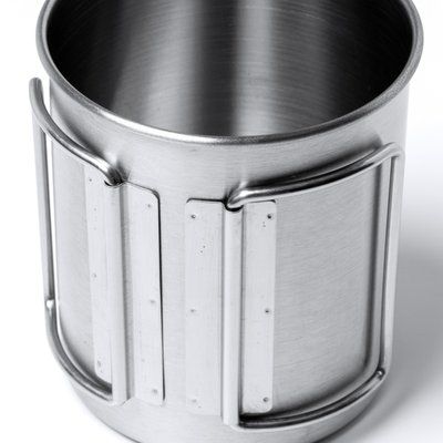 Taza de acero inoxidable con asas plegables
