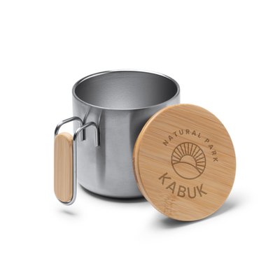 Taza de acero reciclado con asa y tapa de bambú