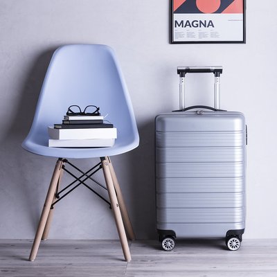 Trolley de negocios con conexión USB y soporte para tablet