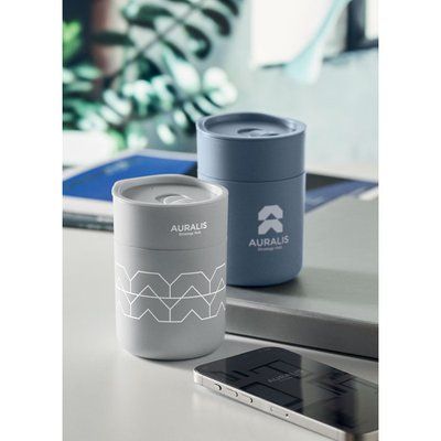 Vaso de PP 330ml con tapa