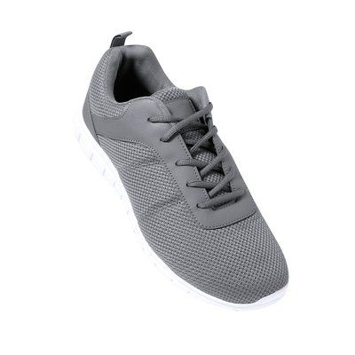 Zapatilla ligera con suela flexible