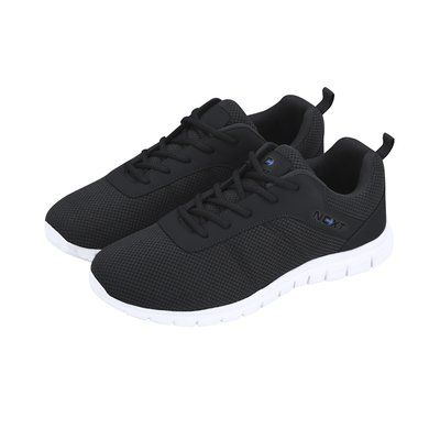 Zapatilla ligera con suela flexible